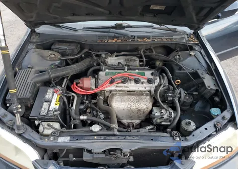 2000 Honda Accord Lx from USA, damaged, VIN 1HGCG6652YA137124